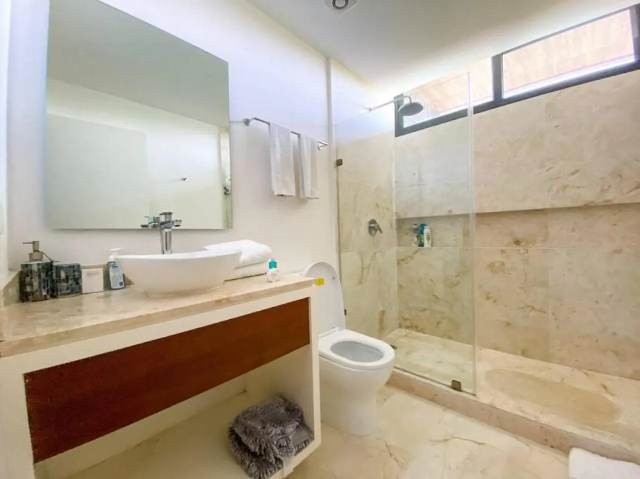 2Bd Condo In Bahia Principe Pga Golf, Beach Club Akumal Mexico