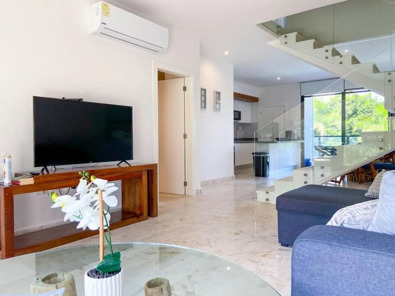 2Bd Condo In Bahia Principe Pga Golf, Beach Club Akumal Mexico