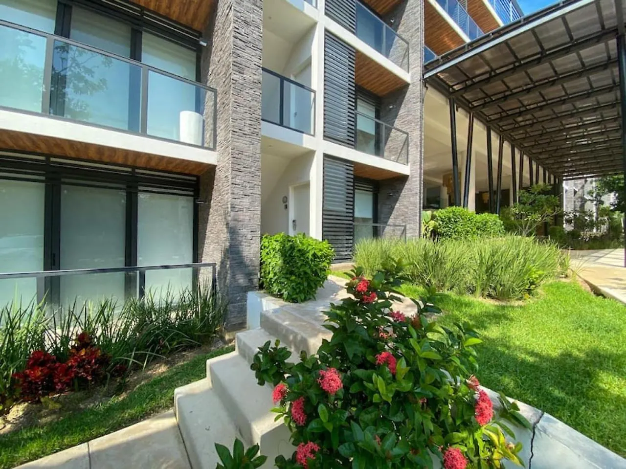 2Bd Condo In Bahia Principe Pga Golf, Beach Club 아쿠말